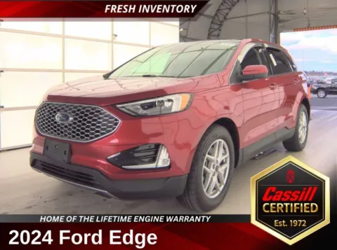 Red 2024 Ford Edge SEL for sale in Cedar Rapids, IA