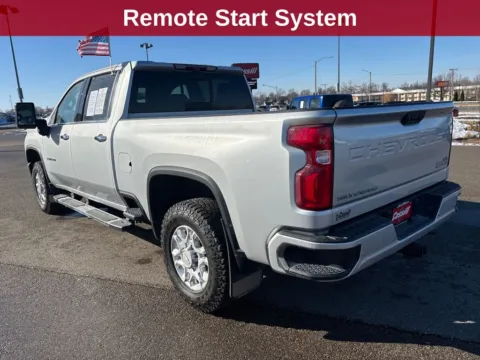 Another view of 2020 Chevrolet Silverado 2500HD High Country for sale in Cedar Rapids, IA at Cassill Motors