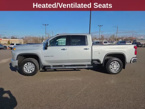 Photos of 2020 Chevrolet Silverado 2500HD High Country for sale in Cedar Rapids, IA at Cassill Motors