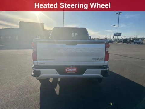 More photos of 2020 Chevrolet Silverado 2500HD High Country at Cassill Motors, IA