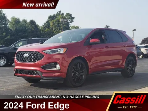 Red 2024 Ford Edge ST Line for sale in Cedar Rapids, IA