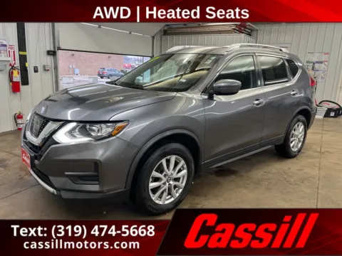 Gray 2017 Nissan Rogue SV for sale in Cedar Rapids, IA