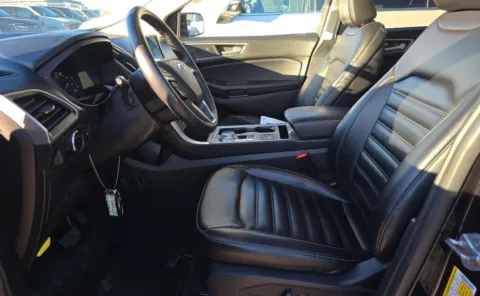 More photos of 2023 Ford Edge SEL at Cassill Motors, IA