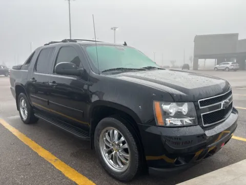 More photos of 2011 Chevrolet Avalanche 1500 LT at Cassill Motors, IA