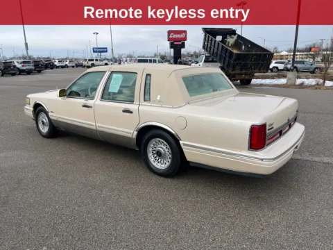 Another view of 1996 Lincoln Town Car Signature for sale in Cedar Rapids, IA at Cassill Motors