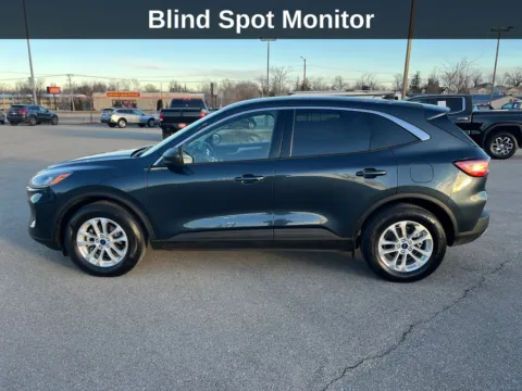 Photos of 2022 Ford Escape SE for sale in Cedar Rapids, IA at Cassill Motors