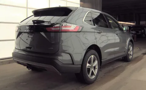 More photos of 2024 Ford Edge SEL at Cassill Motors, IA
