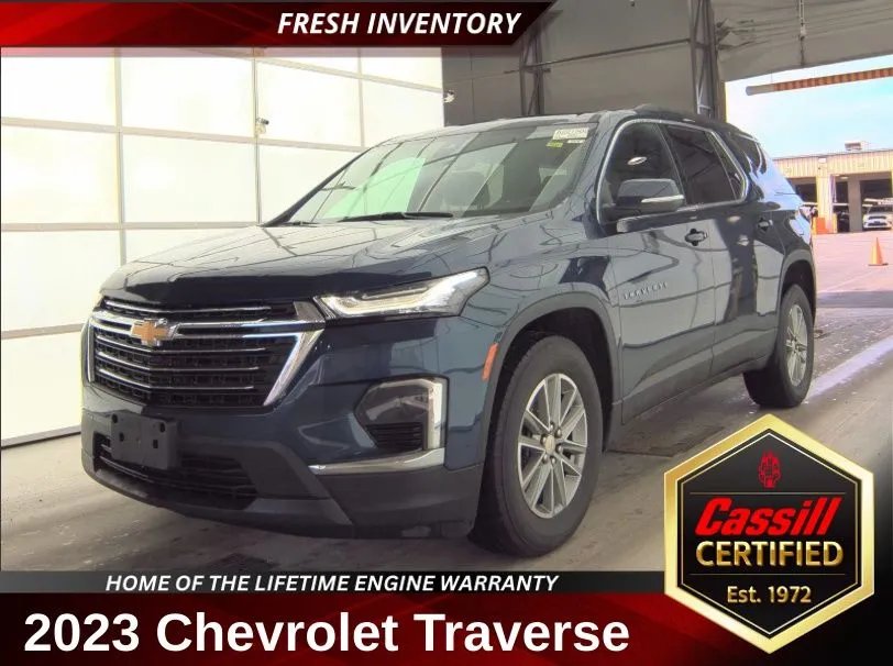 Blue 2023 Chevrolet Traverse LT Leather for sale in Cedar Rapids, IA
