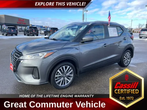 Gray 2021 Nissan Kicks SV for sale in Cedar Rapids, IA