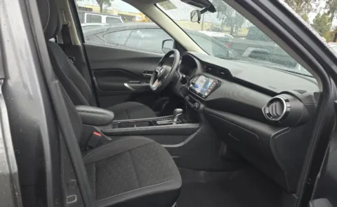 More photos of 2021 Nissan Kicks SV at Cassill Motors, IA