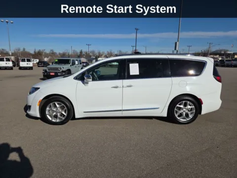Photos of 2019 Chrysler Pacifica Limited for sale in Cedar Rapids, IA at Cassill Motors