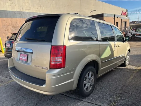 More photos of 2010 Chrysler Town & Country Touring Plus at Cassill Motors, IA