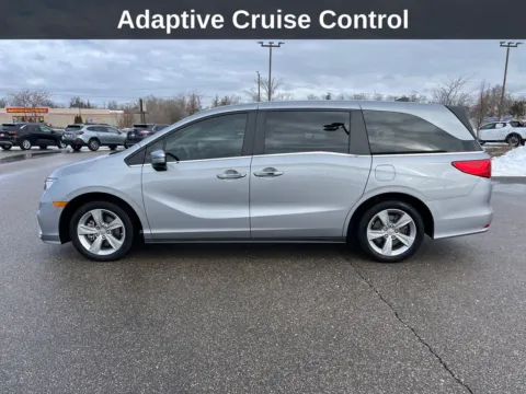 Photos of 2018 Honda Odyssey EX-L for sale in Cedar Rapids, IA at Cassill Motors