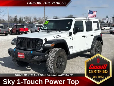White 2024 Jeep Wrangler Willys 4xe for sale in Cedar Rapids, IA