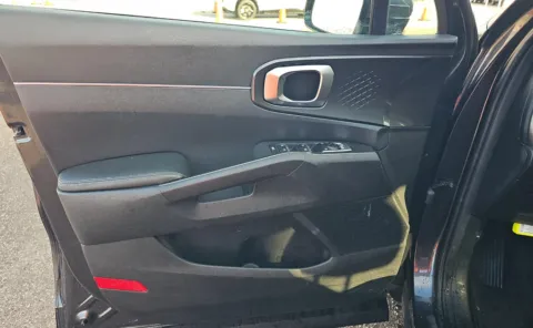 More photos of 2024 Kia Sorento LX at Cassill Motors, IA