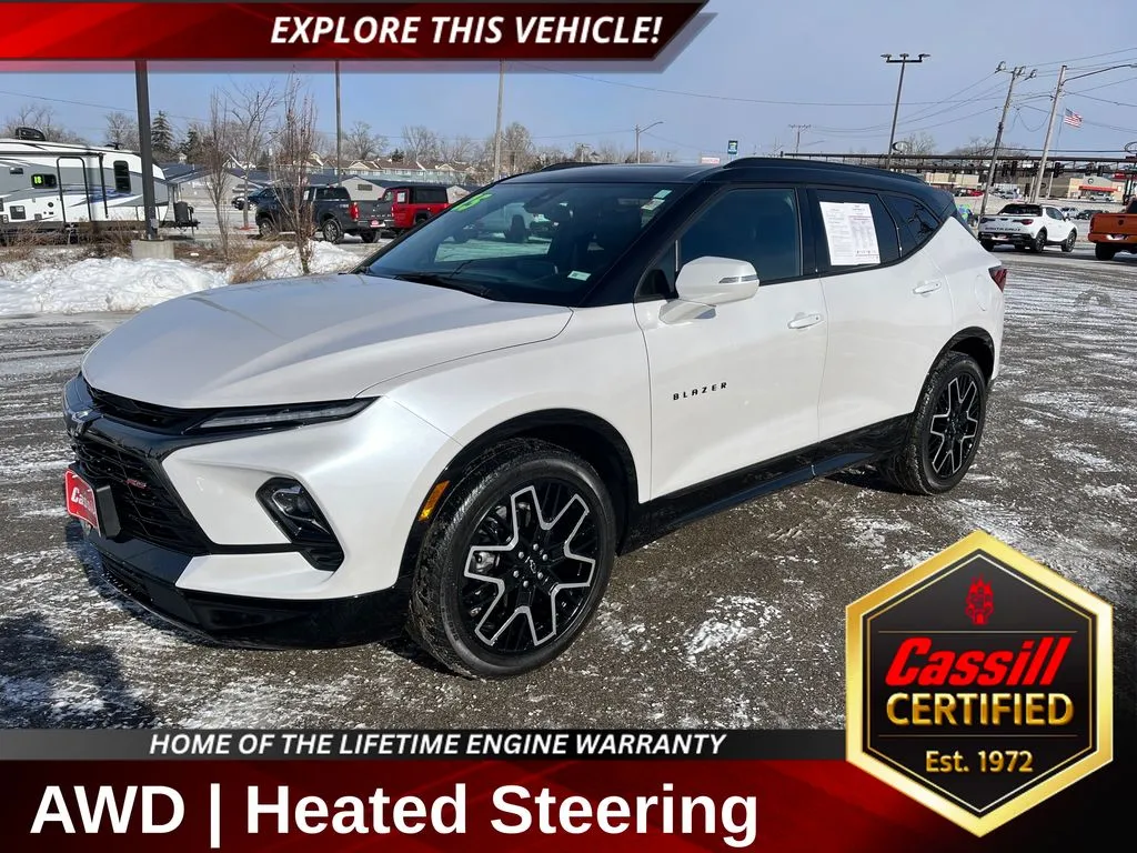 White 2025 Chevrolet Blazer RS for sale in Cedar Rapids, IA