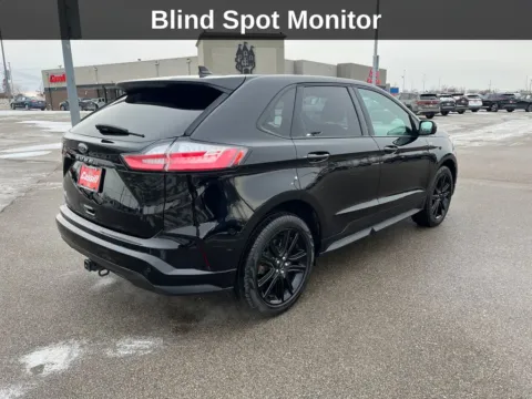 More photos of 2023 Ford Edge ST Line at Cassill Motors, IA