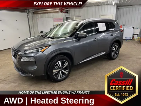 Gray 2023 Nissan Rogue SL for sale in Cedar Rapids, IA
