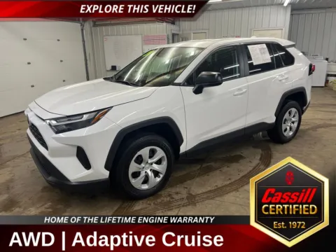 White 2024 Toyota RAV4 LE for sale in Cedar Rapids, IA