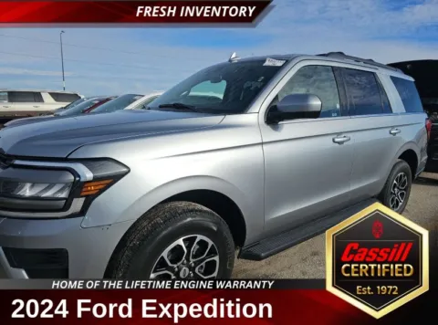 Silver 2024 Ford Expedition XLT for sale in Cedar Rapids, IA