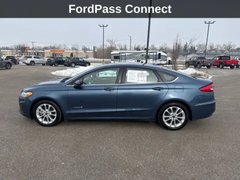 Photos of 2019 Ford Fusion Hybrid SE for sale in Cedar Rapids, IA at Cassill Motors