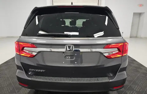 More photos of 2018 Honda Odyssey EX-L at Cassill Motors, IA