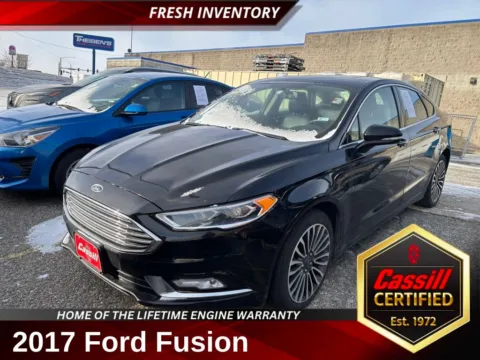 Black 2017 Ford Fusion SE for sale in Cedar Rapids, IA