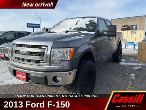 Gray 2013 Ford F-150 XLT for sale in Cedar Rapids, IA