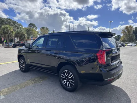More photos of 2024 GMC Yukon AT4 at Cassill Motors, IA