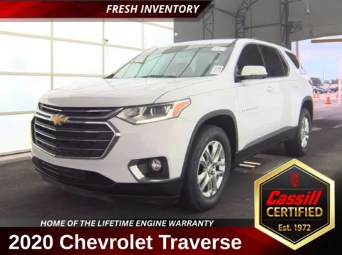 White 2020 Chevrolet Traverse LT for sale in Cedar Rapids, IA