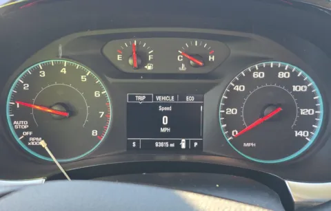 More photos of 2021 Chevrolet Traverse LS at Cassill Motors, IA