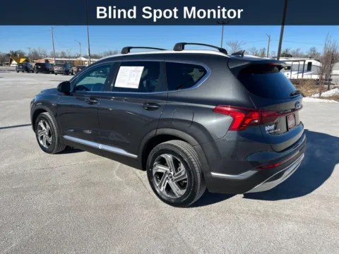 Another view of 2022 Hyundai Santa Fe SEL for sale in Cedar Rapids, IA at Cassill Motors
