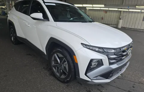 More photos of 2025 Hyundai Tucson SEL at Cassill Motors, IA