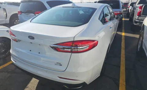 More photos of 2019 Ford Fusion SE at Cassill Motors, IA