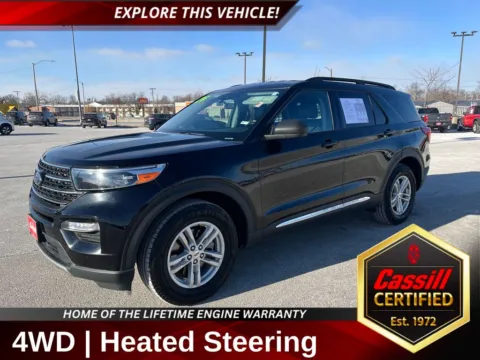 Black 2024 Ford Explorer XLT for sale in Cedar Rapids, IA