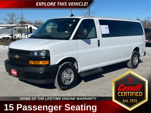 White 2023 Chevrolet Express 3500 LS for sale in Cedar Rapids, IA