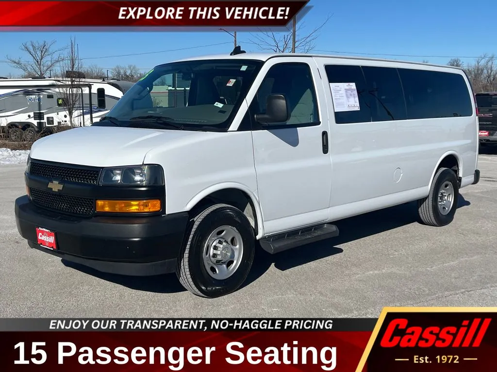 2023 Chevrolet Express 3500 LS for sale in Cedar Rapids, IA