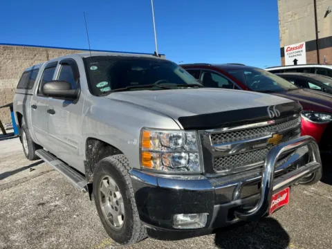 Photos of 2012 Chevrolet Silverado 1500 LT for sale in Cedar Rapids, IA at Cassill Motors