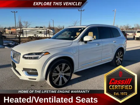 White 2025 Volvo XC90 Plug-In Hybrid T8 Ultra for sale in Cedar Rapids, IA