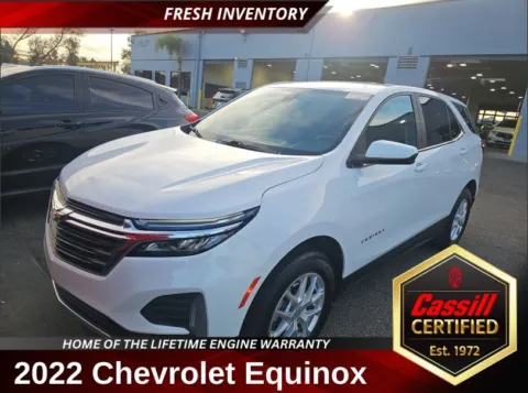 White 2022 Chevrolet Equinox LT for sale in Cedar Rapids, IA