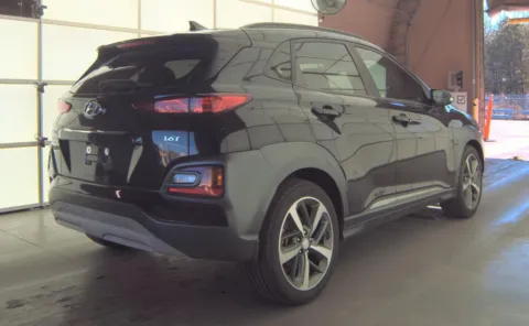 More photos of 2019 Hyundai Kona Limited at Cassill Motors, IA