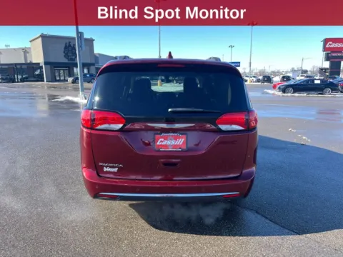 More photos of 2017 Chrysler Pacifica Touring L Plus at Cassill Motors, IA