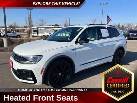White 2020 Volkswagen Tiguan 2.0T SE R-Line Black for sale in Cedar Rapids, IA