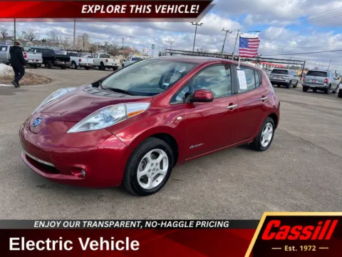 Red 2012 Nissan Leaf SL for sale in Cedar Rapids, IA