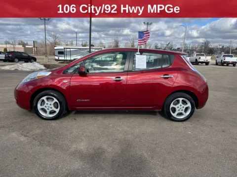 Photos of 2012 Nissan Leaf SL for sale in Cedar Rapids, IA at Cassill Motors