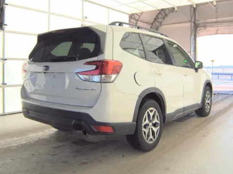 More photos of 2022 Subaru Forester Premium at Cassill Motors, IA