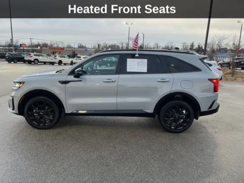 Photos of 2023 Kia Sorento SX for sale in Cedar Rapids, IA at Cassill Motors