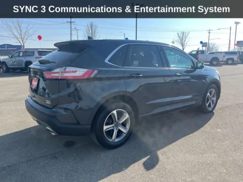 More photos of 2019 Ford Edge SEL at Cassill Motors, IA