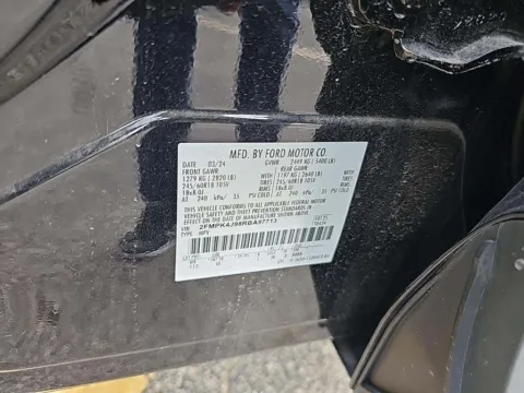 More photos of 2024 Ford Edge SEL at Cassill Motors, IA