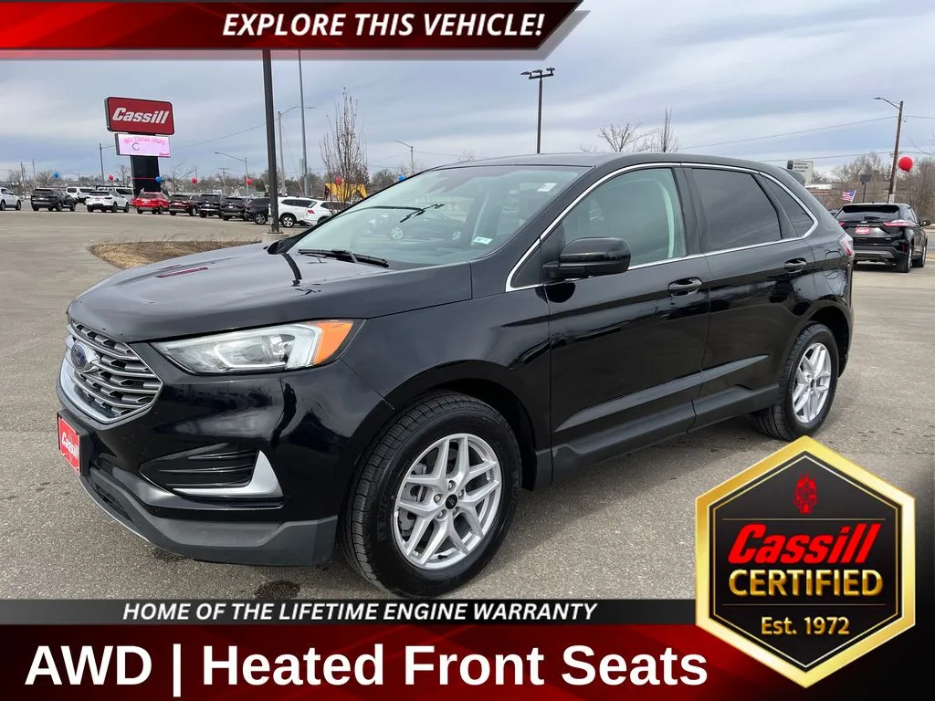 Black 2024 Ford Edge SEL for sale in Cedar Rapids, IA